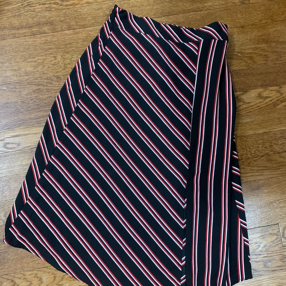 Striped skirt with slit (H&M)
